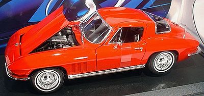 maisto 1965 corvette