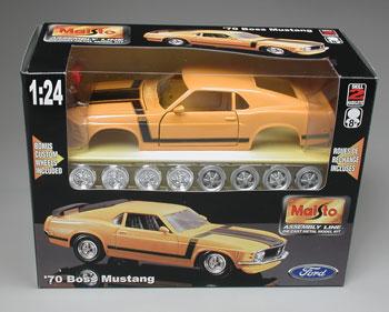 Maisto 1970 Ford Mustang Boss 302 Metal Body Plastic Model Car Kit 1/24 Scale #39943