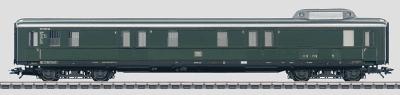 Marklin Baggage Car - Schurzenwagen (DB) HO Scale Model Train Passenger Car #43272
