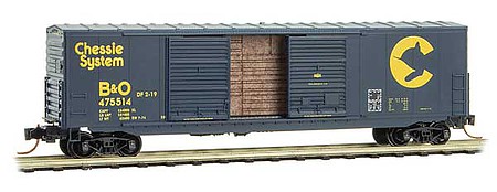 Micro-Trains 50 Double-Door Boxcar w/8 Doors, No Roofwalk, Short Ladders - Ready to Run With Crate Load, Chessie System B&O 475514 (blue, yellow) - N-Scale
