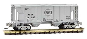 PS-2 70-Ton 2-Bay Covered Hopper - Ready to Run Missouri Pacific 706105 (gray, black, Buzz Saw Logo) - Z-Scale
