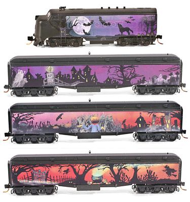 Micro-Trains Diesel Passenger Set Halloween FT-A Loco, 3 Modified RPO Heavyweight Cars - N-Scale