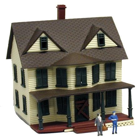 Model-Power Haunted House Deluxe Lighted Built-Up N Scale Model Railroad Building #2556
