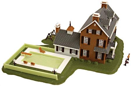 Model-Power Built-Up Buildings Lighted w/Two Figures Two-Story Mansion w/Pool - N-Scale