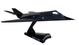 Model-Power F-117 Stealth HO Diecast Model Airplane 1/150 Scale #5386