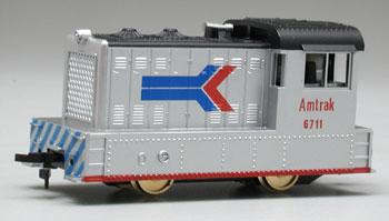 Model-Power Porter Hustler Locomotive - Powered Amtrak (silver, red, blue) - HO-Scale