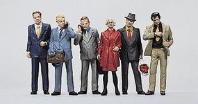 Merten Standing Passengers in Front of the Station Model Railroad Figure HO Scale #2537 Merten Standing Passengers in Front of the Station Model Railroad Figure HO Scale #2537