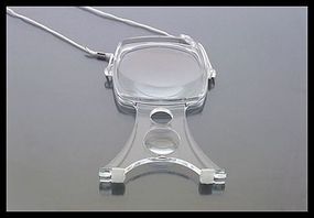 Hands-Free dual Lens Neck Magnifier 2x & 4x Power w/Lanyard