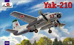 Yak210 Soviet Trainer Aircraft Plastic Model Airplane Kit 1/72 Scale #72171