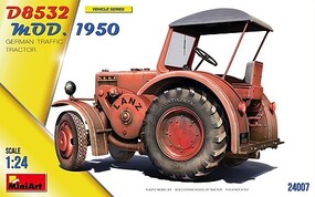 Mini-Art German D8532 Traffic Tractor 1950 1-24