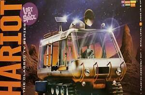 Moebius Lost in Space Chariot Science Fiction Plastic Model Kit 1/24 Scale #902