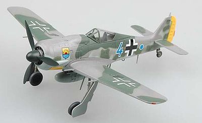 MRC Fw190A8 Bule 4 12/JG5 Bardufoss Airfield 1944 Pre-Built Plastic Model Airplane 1/72 #36363