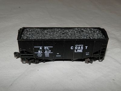 Motrak Gravel Loads for Athearn/MDC 40 3-Bay Hopper (2-Pack) HO Scale Model Train Freight Car #81218