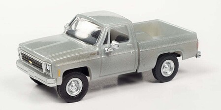 Classic-Metal-Works 1979 Chevrolet Fleetside Pickup Truck #1 (Silver) HO Scale Model Railroad Vehicle #30635
