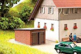 Noch 1-Car Brick Garage w/Angled Roof Kit HO Scale Model Building #14352 Noch 1-Car Brick Garage w/Angled Roof Kit HO Scale Model Building #14352