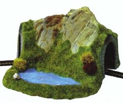 Noch Single Track Curved Tunnel with Pond Z Scale Model Railroad Tunnel #44670