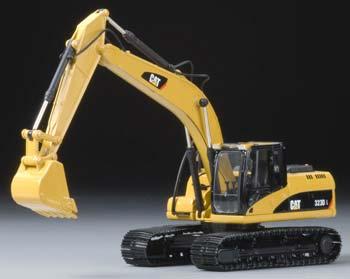 Norscot CAT(R) 323D L Hydraulic Excavator - Assembled 1/50 Scale Diecast #55215