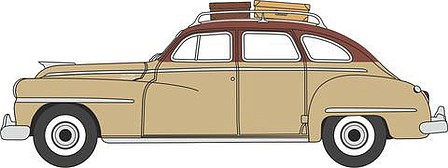 Oxford 1946-1948 Desoto Suburban Sedan - Assembled Rhythm Brown, Trumpet Gold (with luggage)