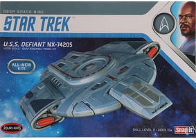 Polar-Lights Star Trek USS Defiant Science Fiction Plastic Model Kit 1/1000 Scale #952 Polar-Lights Star Trek USS Defiant Science Fiction Plastic Model Kit 1/1000 Scale #952