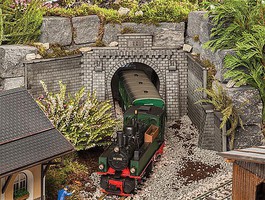 Pola Stone Tunnel Portal Weathered Kit 15-3/4 x 15-3/4 x 13'' 40 x 40 x 33cm G-Scale Pola Stone Tunnel Portal Weathered Kit 15-3/4 x 15-3/4 x 13'' 40 x 40 x 33cm G-Scale