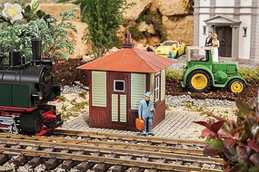 Pola Switchman's Shanty Weathered Kit 6-5/16 x 6-5/16 x 7-1/16'' 16 x 16 x 18cm G-Scale Pola Switchman's Shanty Weathered Kit 6-5/16 x 6-5/16 x 7-1/16'' 16 x 16 x 18cm G-Scale