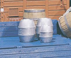 Pola Beer Barrels (4 Pack) G Scale Model Railroad Building Accessory #333202 Pola Beer Barrels (4 Pack) G Scale Model Railroad Building Accessory #333202