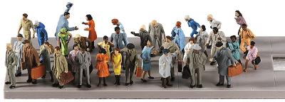 Preiser Standing/Walking Passengers (36) Model Railroad Figures HO Scale #1014008