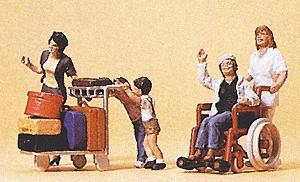 Preiser Passengers Travelers Pushing Cart & Wheelchair #1 Model Railroad Figures HO Scale #10465