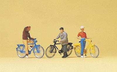 Preiser Cyclists Waiting At The Railroad Crossing Model Railroad Figures HO Scale #10515
