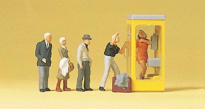 Preiser Pedestians Waiting Persons At The Telephone Booth Model Railroad Figures HO Scale #10523