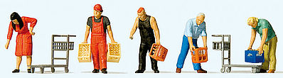 Preiser At the Cash-and-Carry Beverage Store Model Railroad Figures HO Scale #10656