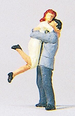 Preiser Happy Homecoming Couple Model Railroad Figure HO Scale #28031