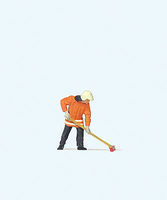 Preiser Fireman Sweeping
