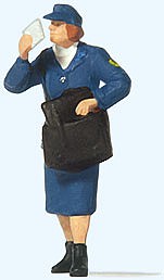 Preiser Postwoman