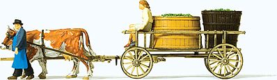 Preiser Wine Wagon with Cows HO Scale Model Railroad Vehicle #30397
