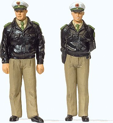 Preiser Post-War German Police with Green Uniform Model Railroad Figures G Scale #44900