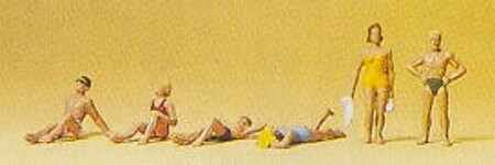 Preiser Bathers Standing Model Railroad Figures N Scale #79071