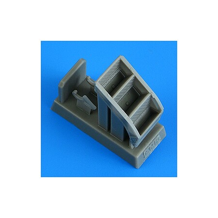 Quickboost 1/48 Mil Mi8MT/Mi17 Entry Stairs for AGK
