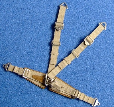 RB 1/24 WWI-II Luftwaffe Standard Seatbelts Beige (Pre-Cut Paper/Photo-Etch)