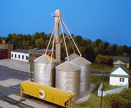 Rix Grain Elevator HO Scale Model Railroad Building Accessory #407