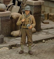 Royal-Model 1/35 WWII US Infantry Rifleman w/Canteen (Resin) Royal-Model 1/35 WWII US Infantry Rifleman w/Canteen (Resin)