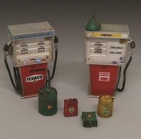 Royal-Model Modern Gas Pumps (2) with Various Gas Cans (Resin) Plastic Model Diorama 1/35 Scale #901