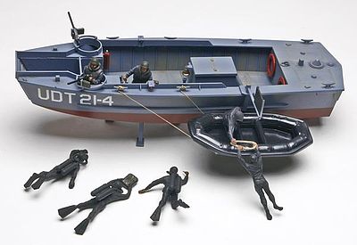Revell-Monogram UDT Boat with Frogmen Plastic Model Military Ship Kit 1/35 Scale #850313