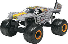 Max-D Monster Truck Plastic Model Truck Kit 1/25 Scale #851989