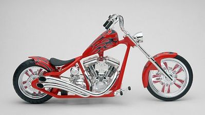 Revell-Monogram RM Kustom Chopper Crusader Plastic Model Motorcycle Kit 1/12 Scale #857314