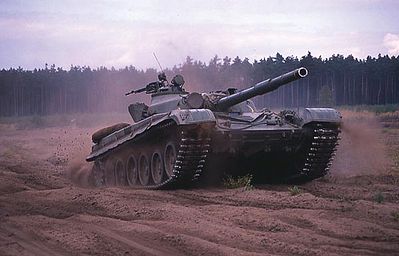 Revell-Germany T-72 M1 Plastic Model Military Vehicle Kit 1/72 Scale #03149