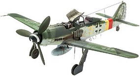 Focke Wulf Fw 190 D-9 Plastic Model Airplane Kit 1/48 Scale #03930