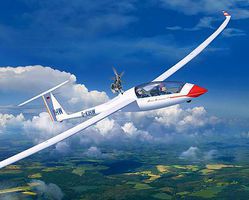 Revell-Germany Glider Duo Discus/Engine Plastic Model Airplane Kit 1/32 Scale #03961 Revell-Germany Glider Duo Discus/Engine Plastic Model Airplane Kit 1/32 Scale #03961