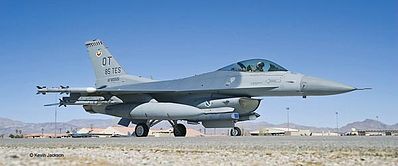 Revell-Germany F-16C USAF Plastic Model Airplane Kit 1/144 Scale #03992