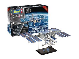 Revell-Germany International Space Station GS 1-144
